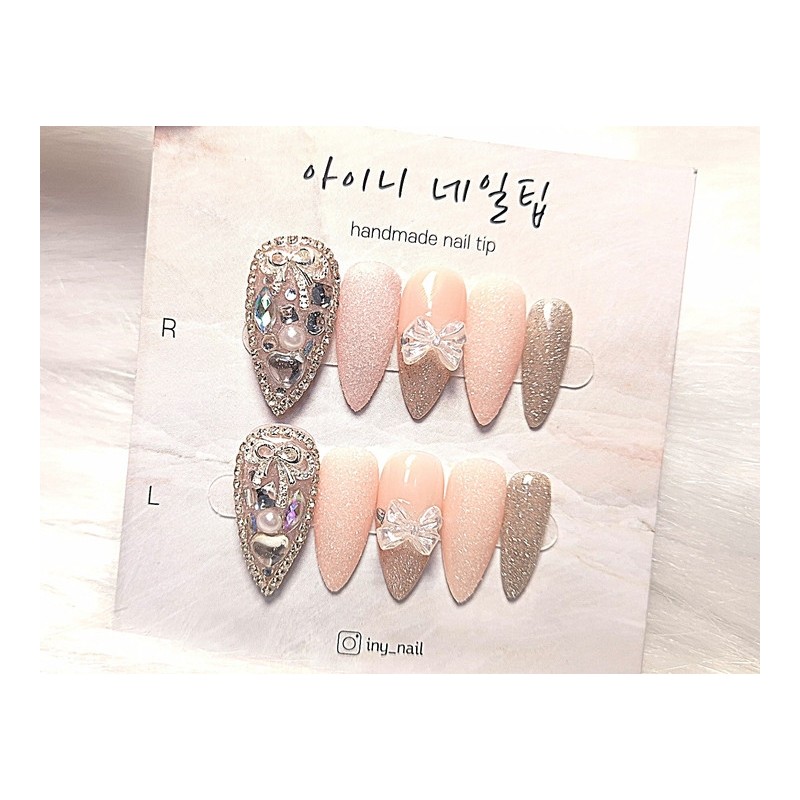 [In-store special discount]Pink puffy full stone handmade nail tips -