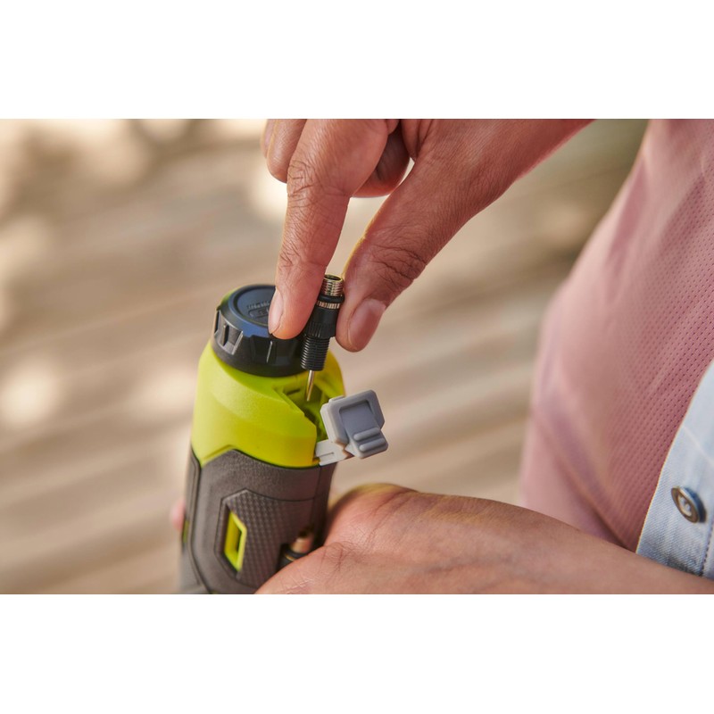 Ryobi RI4-120G 4V Cordless High Pressure Inflator (1 x 4V