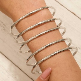 Allereya Boho Silver Bangle Bracelet Filled Hammered Bracelet Texture Stacking Bracelet Thin Round Bangle Bracelets Hinged Classic Bracelet Jewelry Set for Women(Silver1)