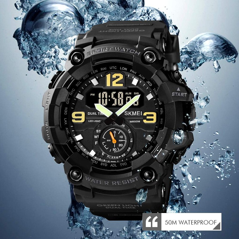 IJAHWRS Men's Camouflage Watch, Large Face Multifunctional Waterproof Shockproof Sports