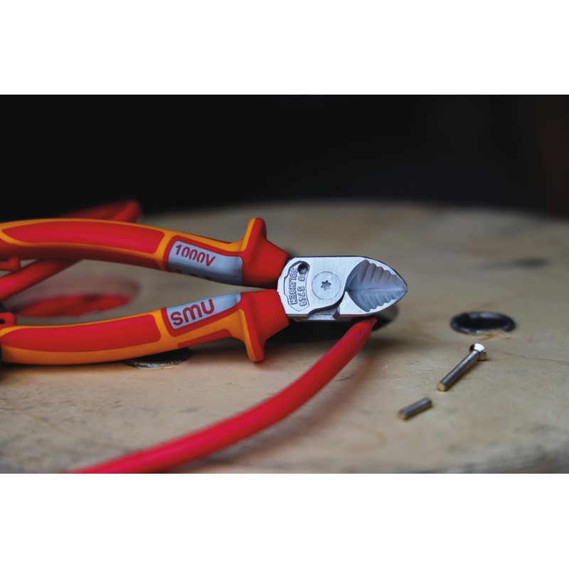 Nws 134-49-VDE-160-SB Number 134-49 VDE Side Cutter, Red/Yellow, 160 mm