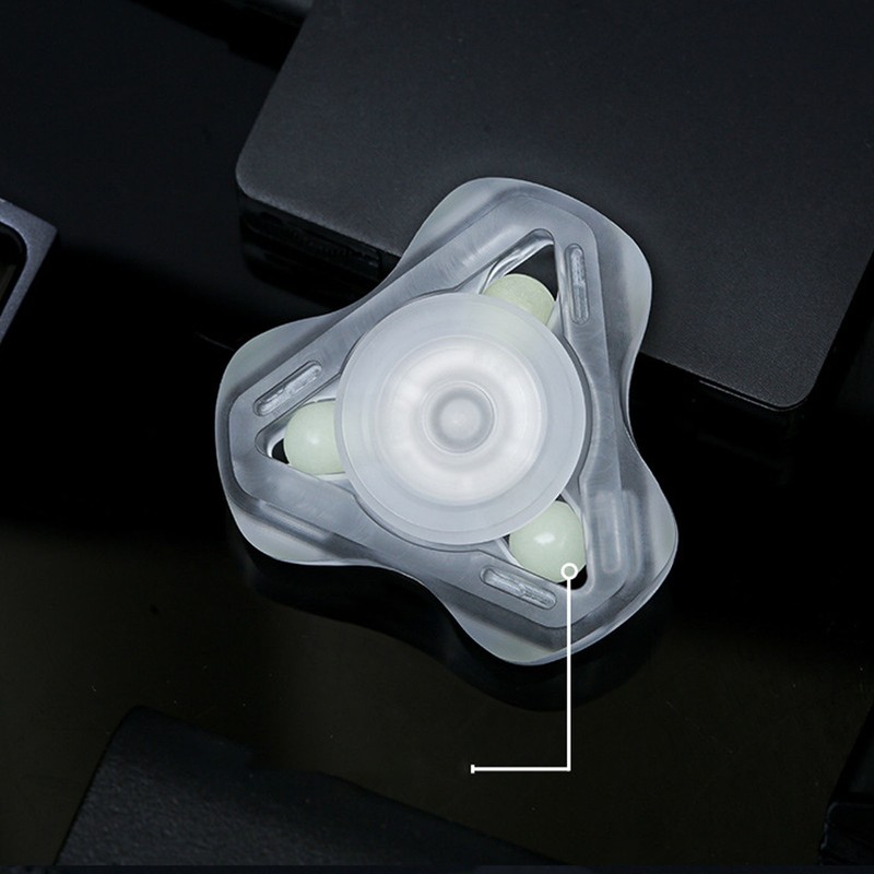Fingertip Gyroscope Glow in The Dark 3 Leaves Reduce Anxiety