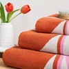 Orla Kiely Bloom Duo Blush Bath Towel 70 x 125