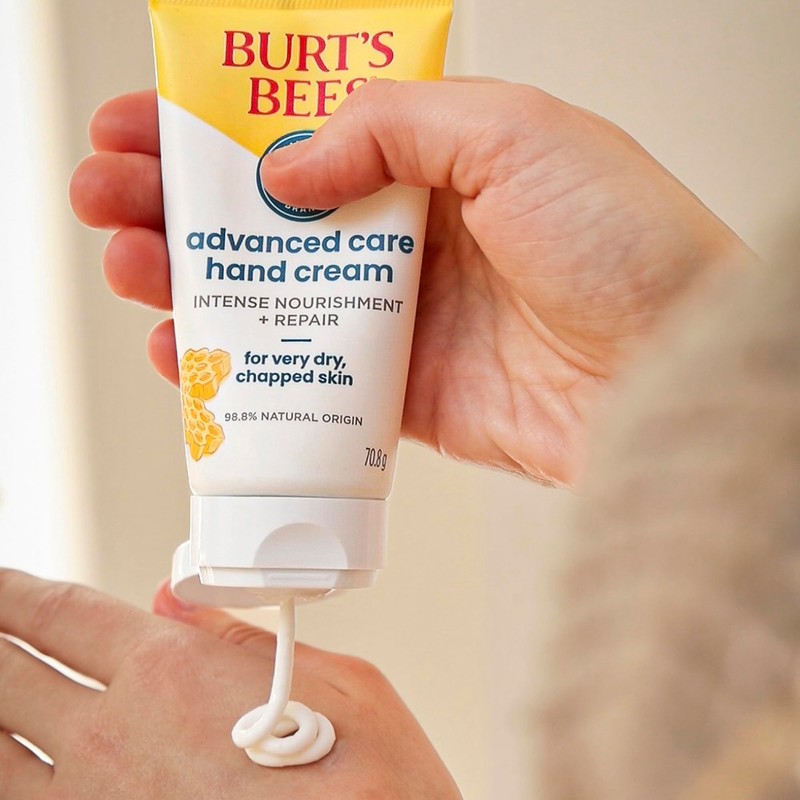 Burt’s Bees Advanced Care Hand Cream for very dry, chapped