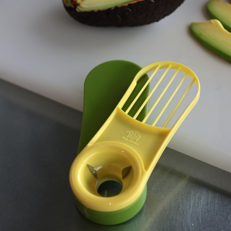 Vila KuChe 3-in-1 Avocado Slicer, Pitter, and Peeler - Foldable,