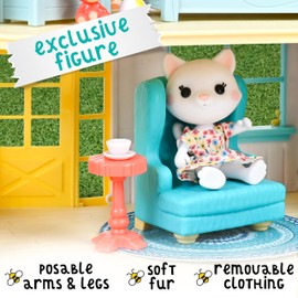 Honey Bee Acres 11" Tall Sunflower Cottage Doll Playset, 17 Pieces,White