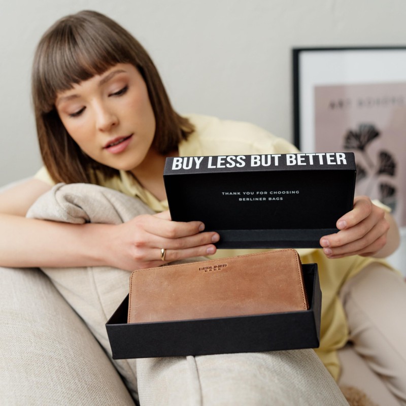 Berliner Bags Premium Palma RFID Blocking Leather Wallet for Women,