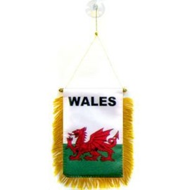 Wales Mini Flag 4"x6" Window Banner w/ suction cup