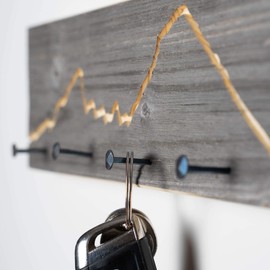 WOODS Key Holder Reclaimed Wood Watzmann Edition | Handmade in Bavaria | Several Designs to Choose From | Key Cabinet Key Holder Key Rack Decorative Mountains | Watzmann 30 cm