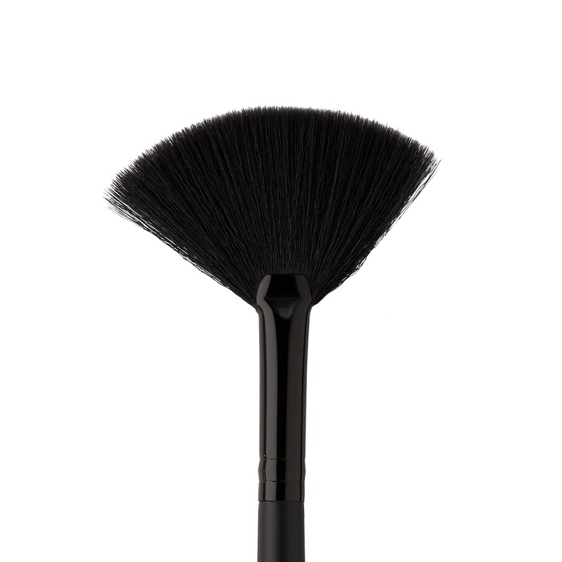 e.l.f. Fan Brush, Powder & Contour Makeup Brush, Unique Fan