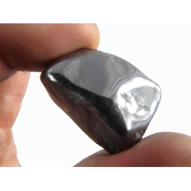 CircuitOffice 5 Piece Hematite Tumbled Stones (0.5" - 1.5") - Healing Stones, Metaphysical Healing, Chakra Stones for Wicca, Reiki, Healing, Metaphysical, Chakra, Positive Energy or Gift