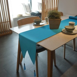 Iycnkok Reversible Table Runner Grey/Blue Water Resistant Wipe Clean Washable Wipeable Decoration Faux Linen for Kitchen Dining Coffee Table Outdoor Party, 12x71 inch (30x180 cm)