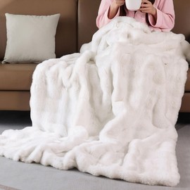 BlanketSolution Beige Faux Fur Cozy 50x60 Throw Blanket for Bed Couch Office Chair Bunny Fluffy Blanket for Adults Soft Thick Blanket Room Decor 860 GSM