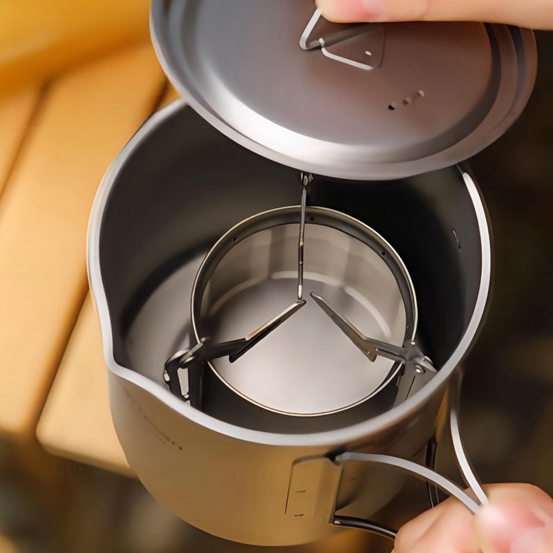 Ti artisan Titanium Alcohol Stove with Foldable Stand Cover Storage