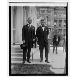 HistoricalFindings Photo: Dr. Povichich? & J. Butler? Wright,9/10/23,September 1923