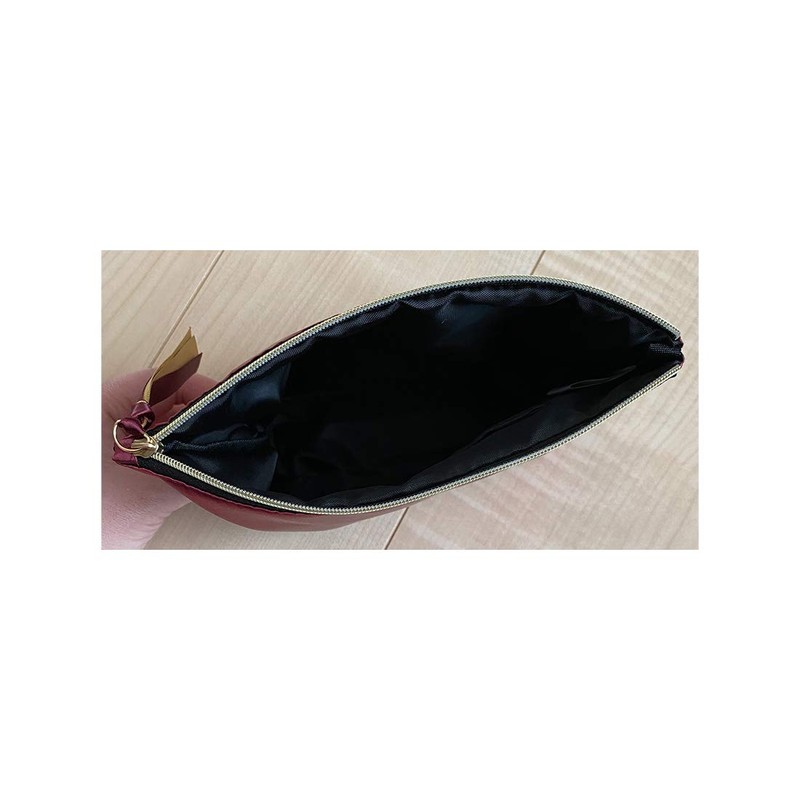 Twisted Wonderland APDS5504 Satin Pouch, Scaravia