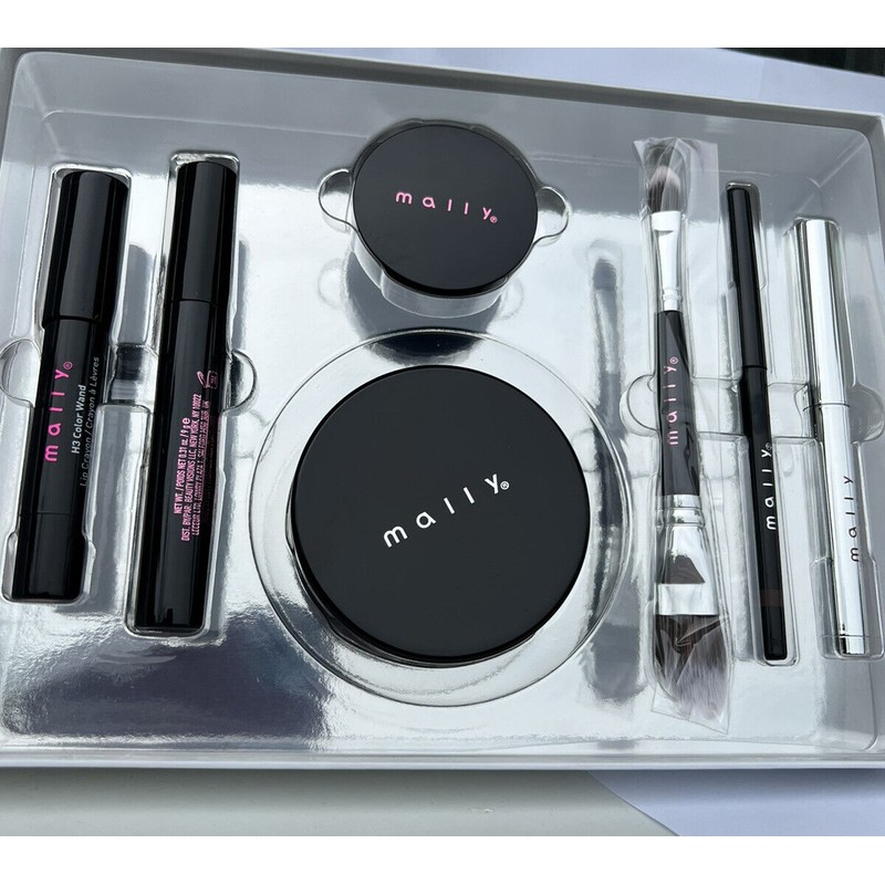 mally effortlessly beauty 7 Piece Color Collection New In Box