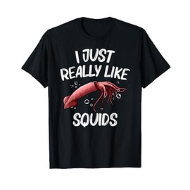 Squid Gift For Men Women Giant Squid Seafood Calamari Lovers T-Shirt