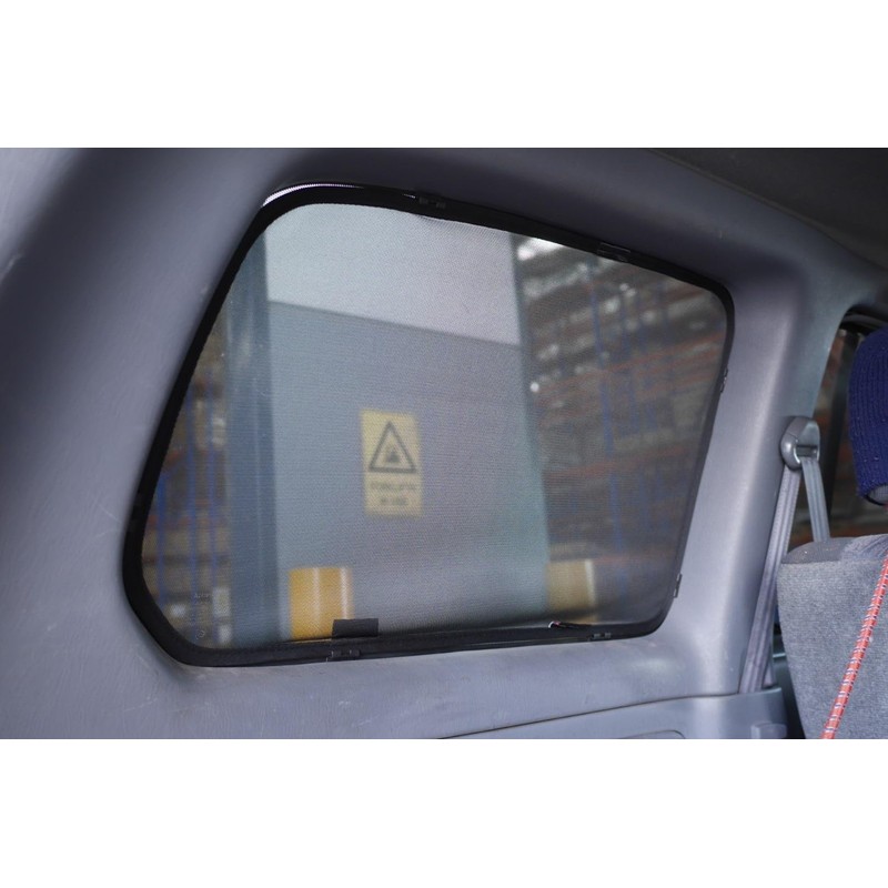 Genuine SNAPSHADES Port Window Shades for Toyota Landcruiser 100/105 Series