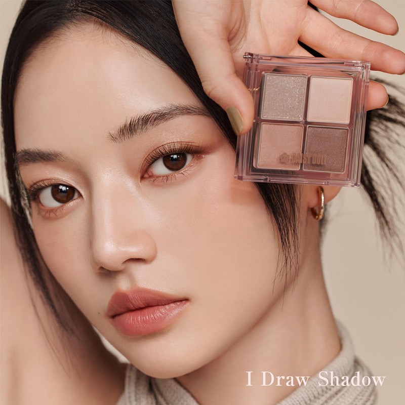 DAISY DOLL by MARY QUANT Eye Draw Shadow 02 Creamy
