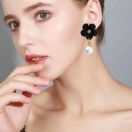 Leeniuniu Large Flower Earrings for Women Pearl Boho Statement Elegant Chic Flower Dangle Earrings Jewelry (Black)