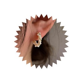 TseanYi Pearl Hoop Earrings Gold Pearl Huggie Hoop Earrings Boho Pearl Twist Hoop Earrings Vintage Pearl Bridal Earrings Wedding Pearl Earrings Jewelry for Women