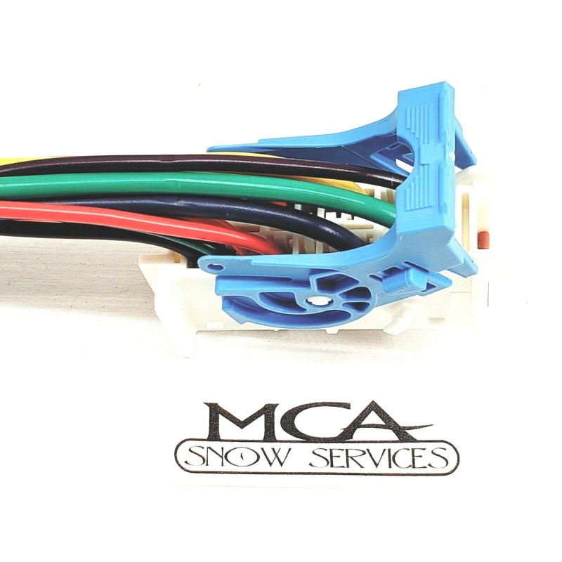 Delphi 2014-2019 GM UPFITTER CHEVY GMC JUNCTION BLOCK CONNECTOR AUX