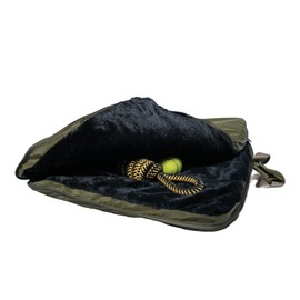 4 Cats & Dogs Gus Travel Bed – Medium (29.5″ x 39.5″), Army – Portable Pet Bed for Dogs & Cats, Soft Faux Fur, Washable Water-Resistant Nylon, Zips into Suitcase w/Handle, Great for Travel & Camping