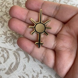 Ethel Cain Hand Tattoo Symbol Pin - Pin: Standard