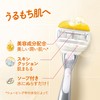 Venus Razor Razor with Soap, Coconut Scent, Moist Skin Replacement