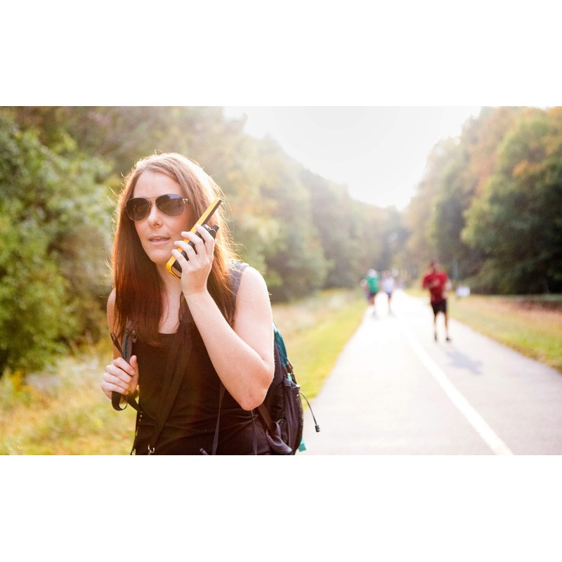 Motorola T470 Talkabout Two Way Radios, Long Range Emergency Rechargeable