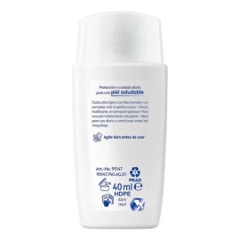 NIVEA SUN Protector Solar Facial Derma Skin Clear Anti-Imperfecciones FPS50 40ml con Niacinamida, previene brotes y no obstruye poros, ideal para piel grasa y/o con tendencia al acné