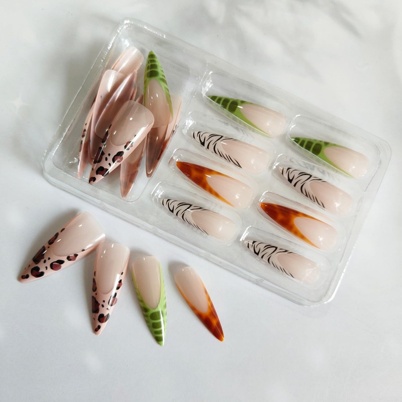 French Tip Press on Nails Almond Fake Nails with Animal