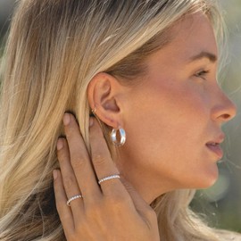 Gokeey Silver Hoop Earrings for Women,14k Real White Gold Plated Hoops with S925 Sterling Silver Post Hypoallergenic Chunky Hoop Earrings for Women Trendy Jewelry Gifts 25MM