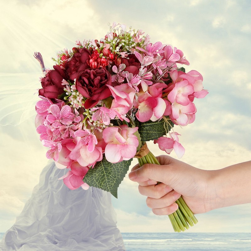 Simulation Wedding Bouquet Beautiful Bridal Holding Flower Wedding DecorationWine Red