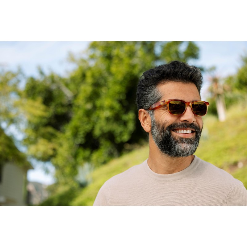 Peepers by PeeperSpecs 18th Hole Polarized Sunglasses Square, Amber Tortoise,