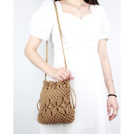 MEGAUK Shoulder Bag with Fringe Women's Shoulder Bag Fringe Bag Tassels Straw Woven Beach Bag for Women, 06897 Khaki