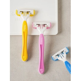 DAISO KAI Pretty 3-Blade Body Razor 3-Pack