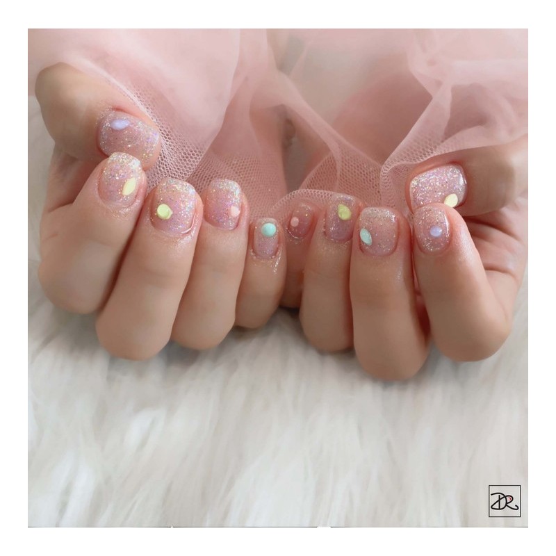 Next day delivery⭐Glitter embossed nails⭐ / 다음날 발송⭐글리터 엠보네일⭐