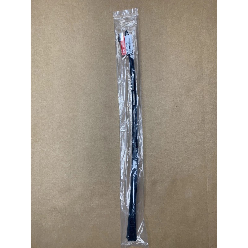 Kia 2016 to 2020 Sorento Front Windshield Pillar Molding Passenger