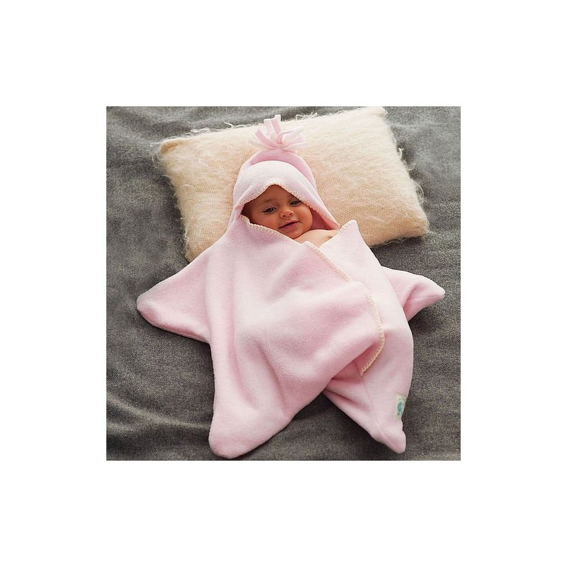 Tuppence & Crumble Star Wrap red
