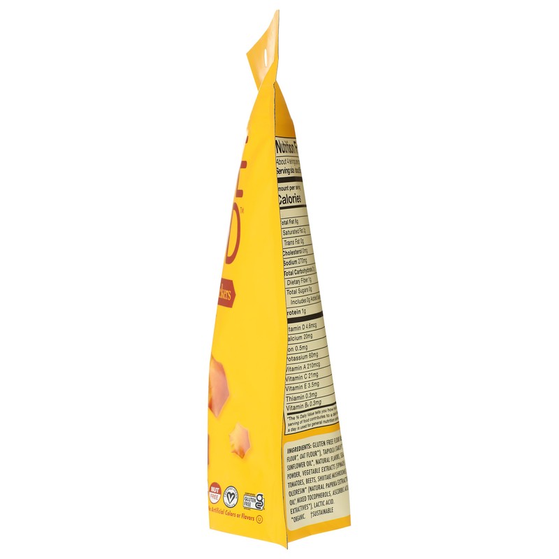 MadeGood Cheddar Star Puffed Crackers, 4.26oz Pouch, Organic Snacks