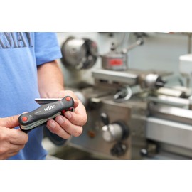 Wiha Multitool PocketStar® Innen-Sechskant, Schlitz, Phillips, TORX 9-tlg., per Tastendruck schneller Zugriff, als Längs- und Quergriff einsetzbar, all-in-one Werkzeug (25293)