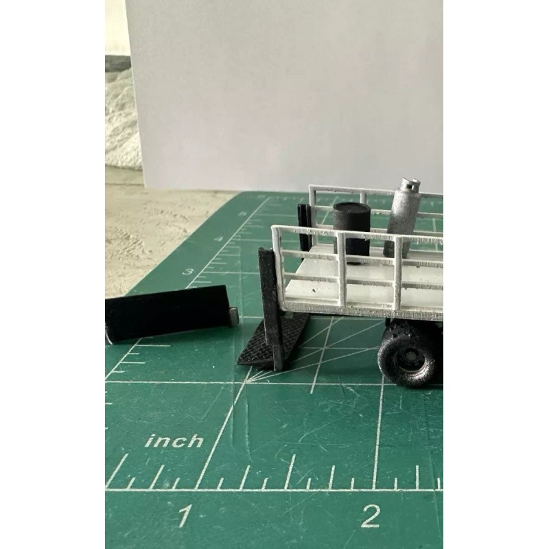 Tennessee pass models HO Scale Truck Lift Gate Adjustable