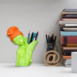 Divit Shilp Resin Sculpture, Cute Fashion Desk Organizers, Pen Pencil Makeup Brush Holder, Unique Table Decor Accessories for Home/School & Office. (Doll)