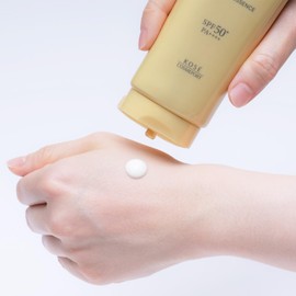 KOSE Suncut Perfect UV Essence SPF50+ PA++++ Durable, 4.2 oz (120 g) Sunscreen