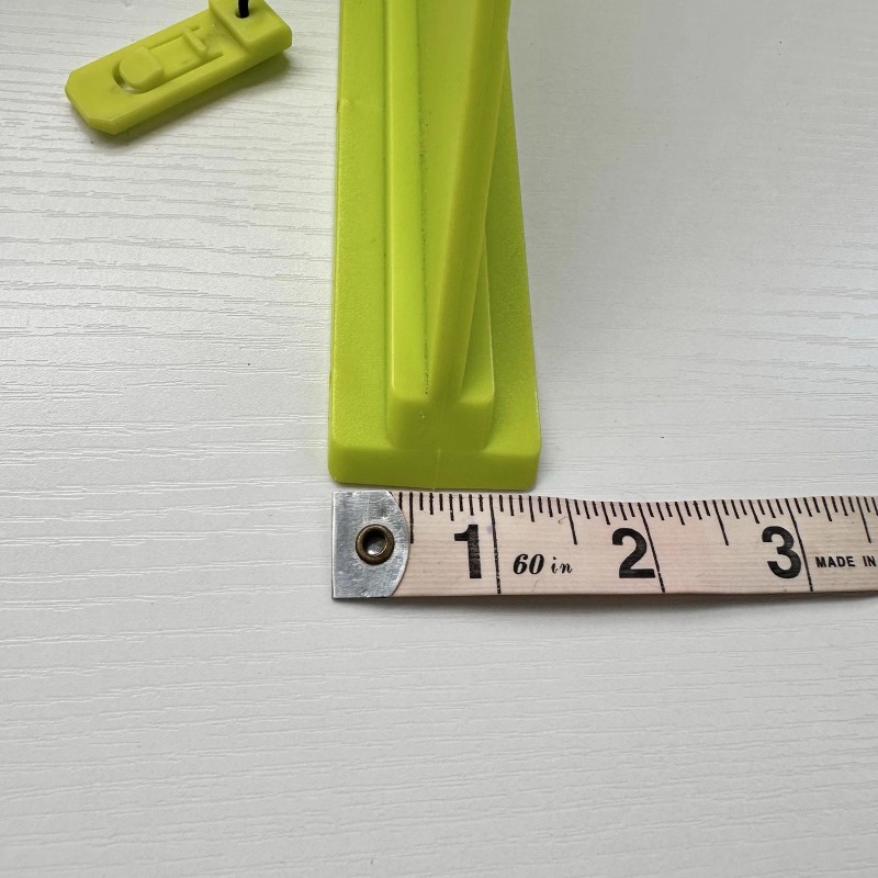 Body Glove Neon Yellow-Green Removable Center Fin for Inflatable SUP