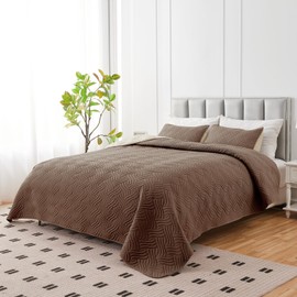U-NICE HOME 2-Piece Quilt Set Twin/Twin XL Size for All Season with Pillow Shams, Reversible Bedspread/Coverlet/Bedding Decor-Soft, Lightweight, Chocolate/Beige