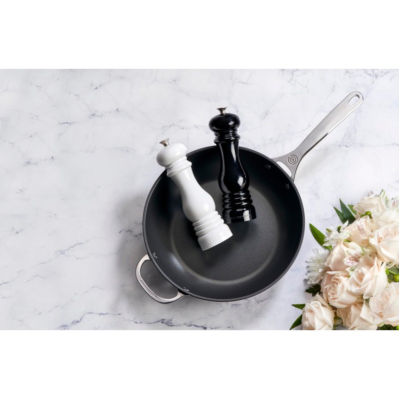Le Creuset Salt and Pepper Mill Set, 8" x 2