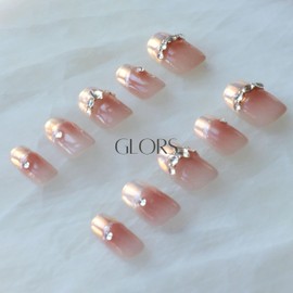 [GLORS] Purely Handmade Short Press On Nails | Moon Dream - French-style Pink Nail Tips with Diamond | Salon Quality Fake False Nails in Short Square 10 pieces (M, SS)